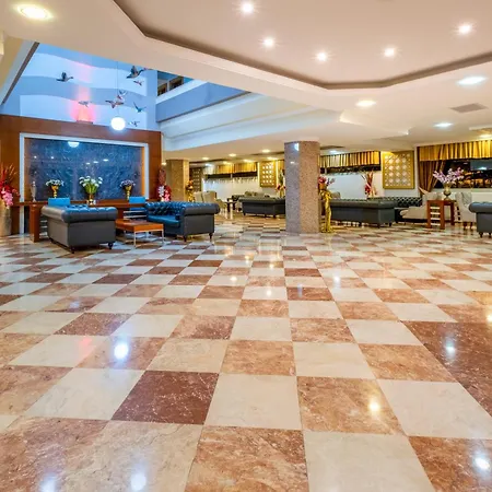 Hotel Fame 2*