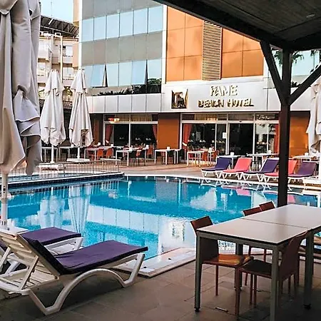 Otel Fame