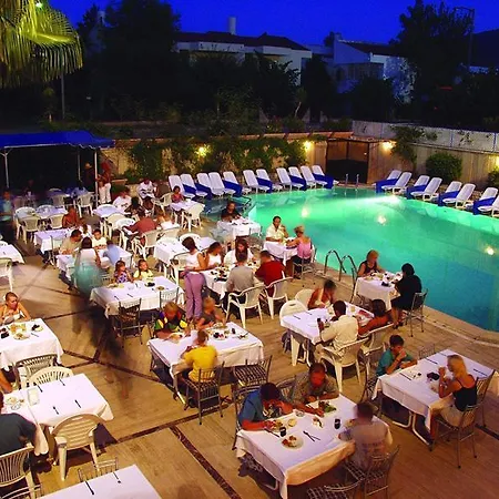 Fame Ξενοδοχείο