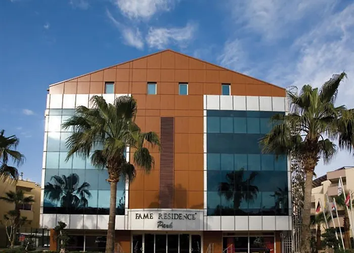 Fame 4*