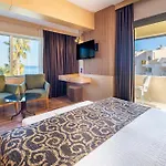 Hotel Fame 4*