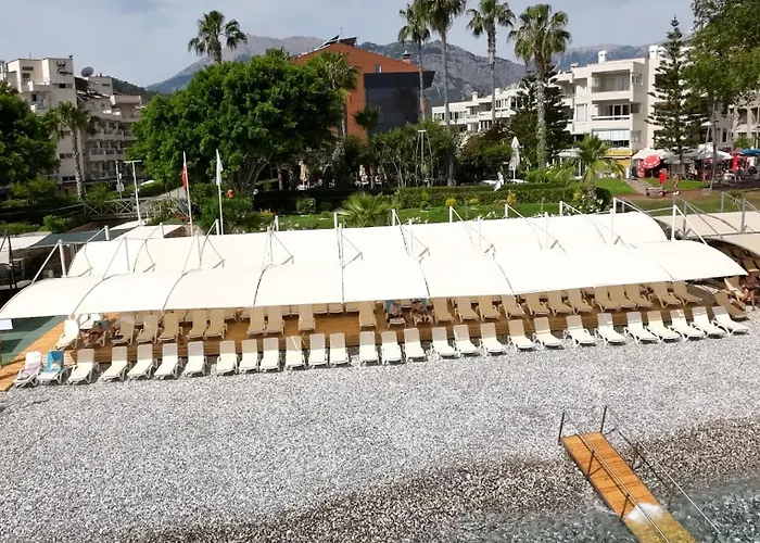 Ξενοδοχείο Fame